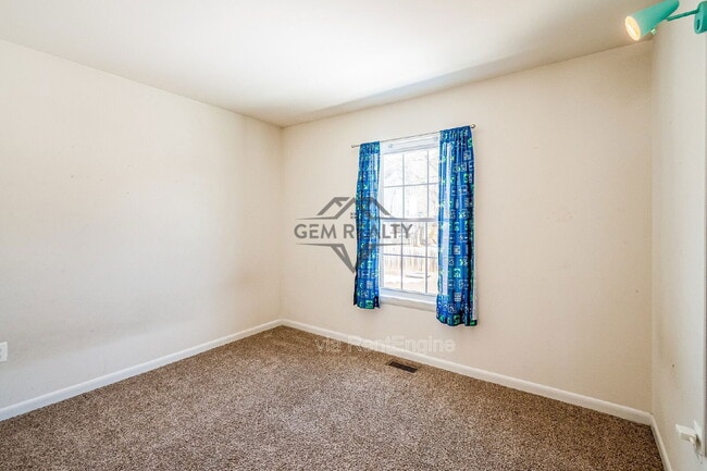 Building Photo - 13561 Princedale Dr