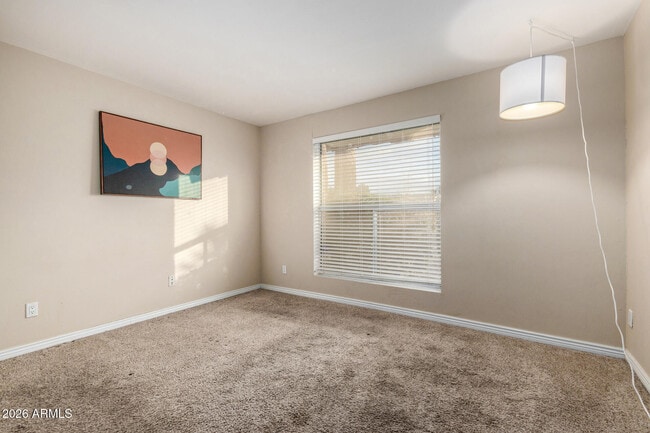 Building Photo - 2424 W Portobello Ave