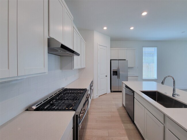 Building Photo - 22282 Junction Peak Dr