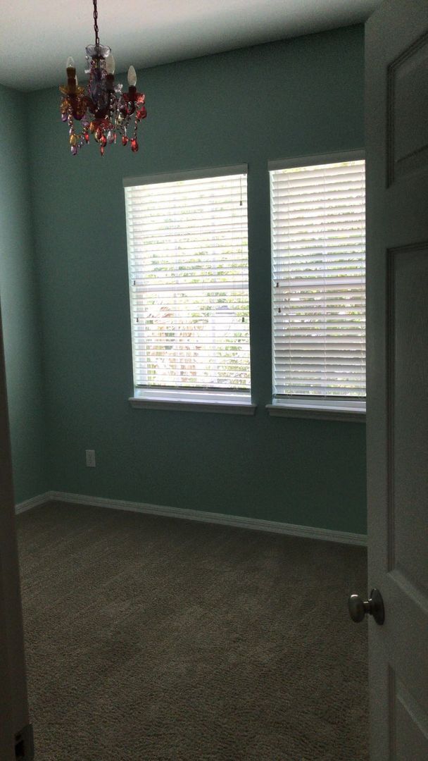 Building Photo - 607 Wisteria Ct
