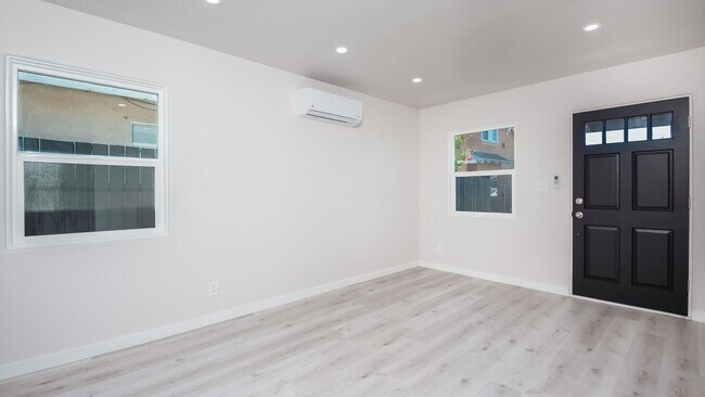 Building Photo - Upgraded 1 Bed, 1 Bath in National City!