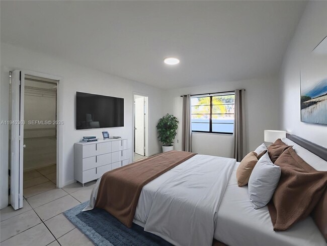 Building Photo - 8124 SW 153rd Pl