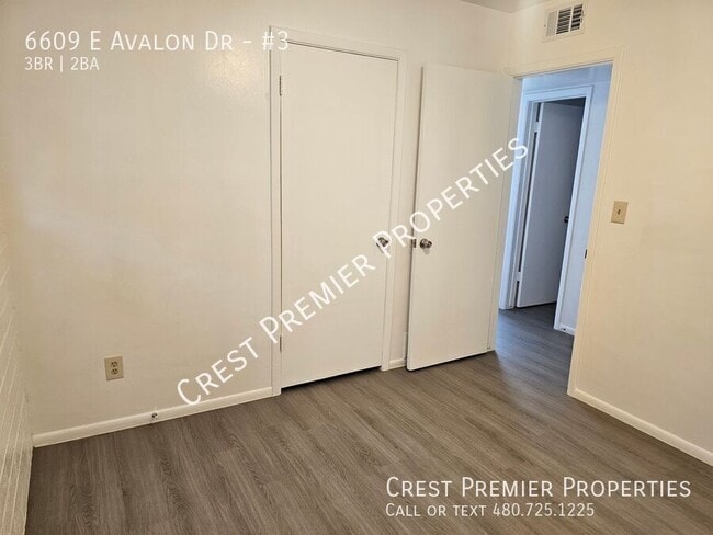 Building Photo - 6609 E Avalon Dr