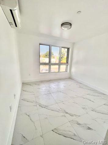 Building Photo - 6113 Utopia Pkwy