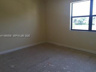 Building Photo - 5906 NW 56th Pl