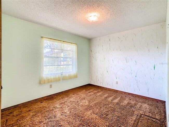 Building Photo - 5515 Albert Dr