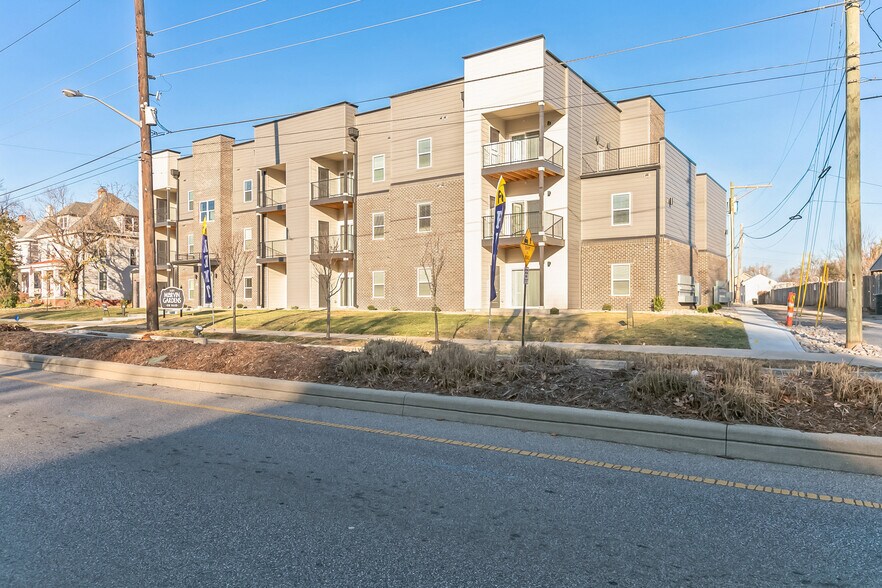 Marvin Gardens Apartments 1601 E Main St New Albany IN 47150