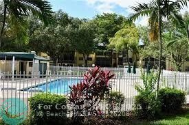 Building Photo - 9301 Lime Bay Blvd