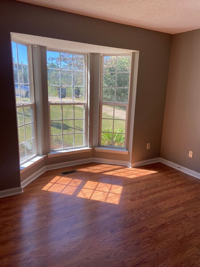 Building Photo - 1594 Wilderness Ln