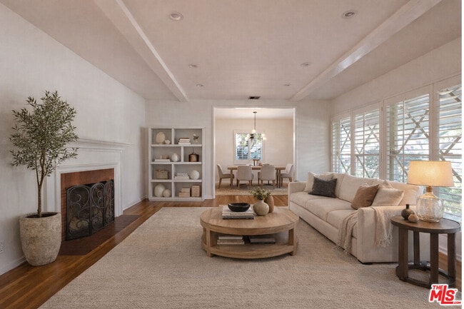 Building Photo - 14006 Runnymede St