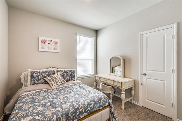 Building Photo - 7073 Cypress Dr