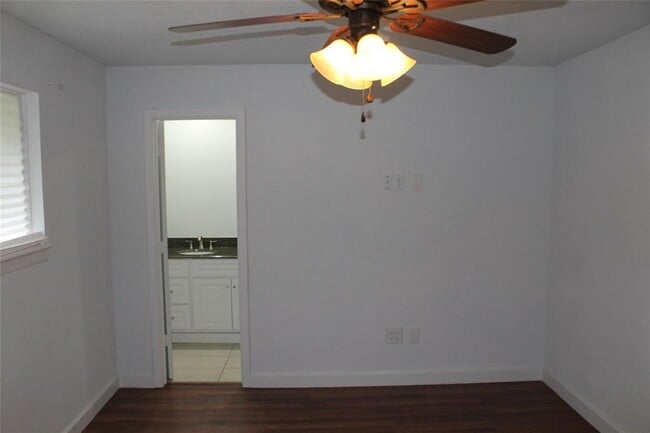 Building Photo - 3718 Darlinghurst Dr