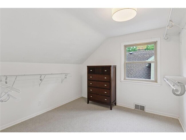Building Photo - 5109 Abbott Ave S