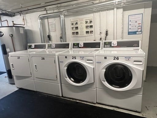 Building Photo - 54 Fountain Ln