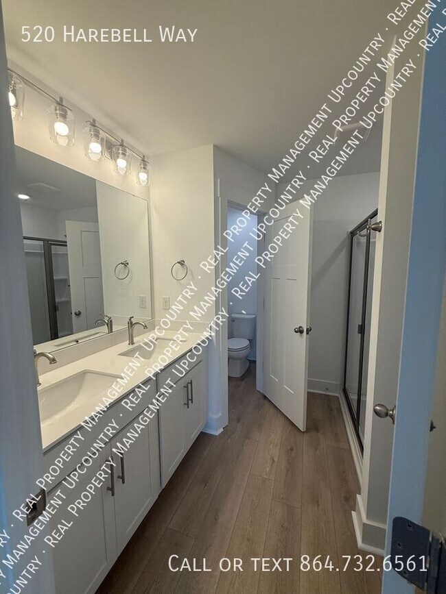 Building Photo - 520 Harebell Wy