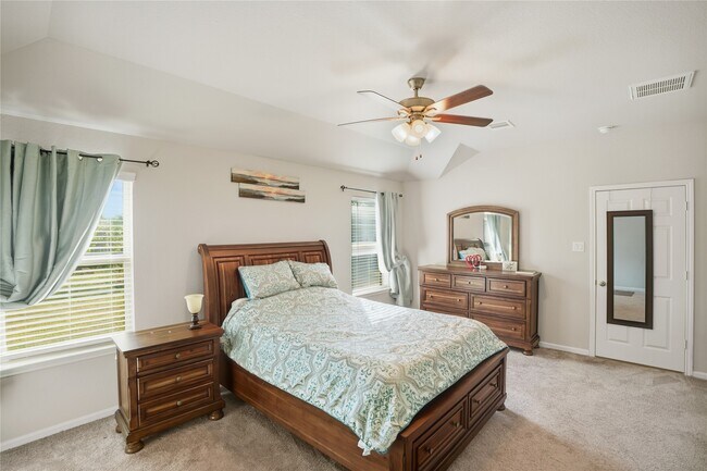 Building Photo - 1317 Clear Cedar Ct