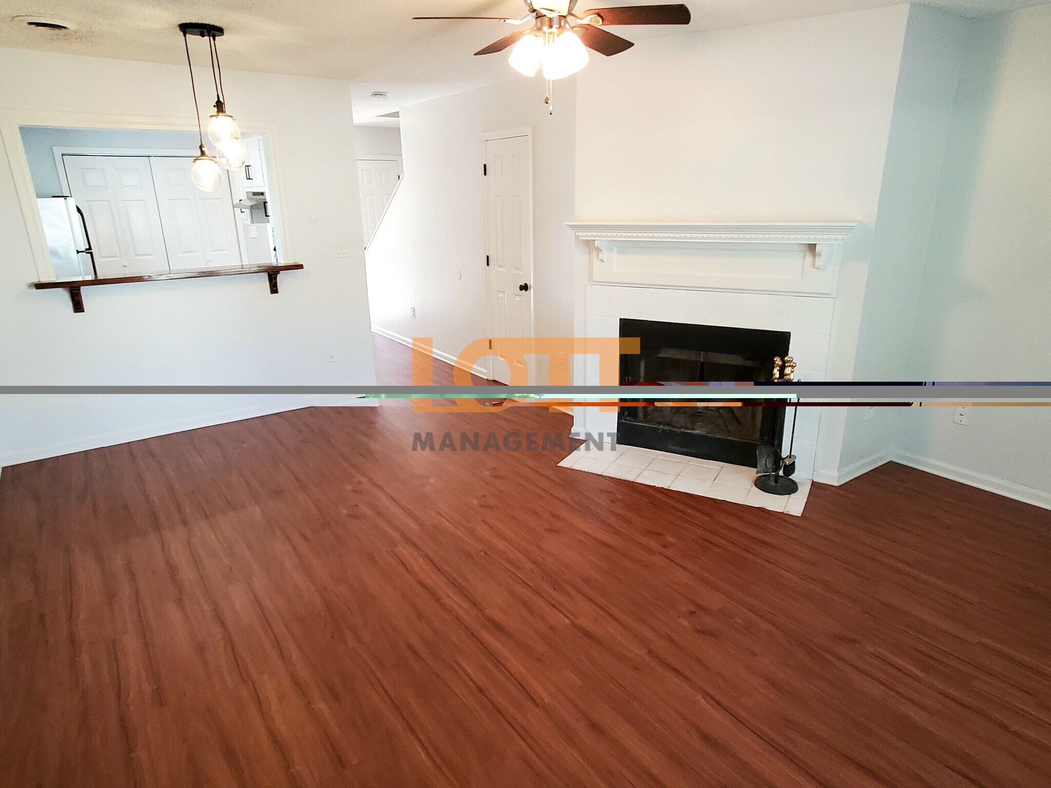 Building Photo - 32 Huntsfield Dr