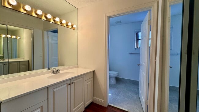 Building Photo - 1746 Harborside Cir