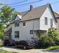 Building Photo - 54 Loomis St