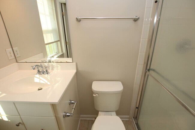 Building Photo - The Homestead- immaculate town home with c...