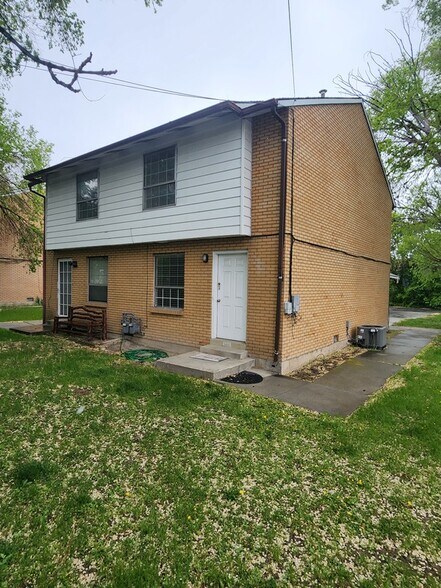 Building Photo - 5610 S 1300 E