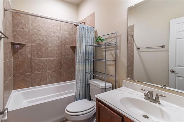 Building Photo - 4132 William Dehaes Dr