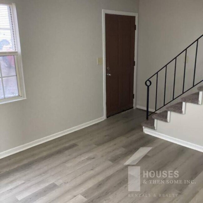 Building Photo - 3/B Jonquil Ln