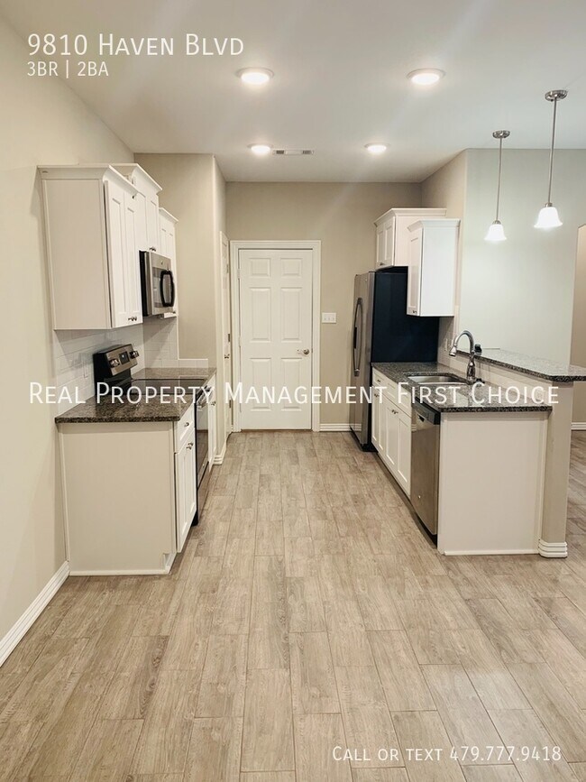 Building Photo - 3 BED DUPLEX IN CHAFFEE CROSSING