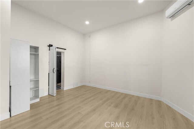 Building Photo - 1333 S Park Ave