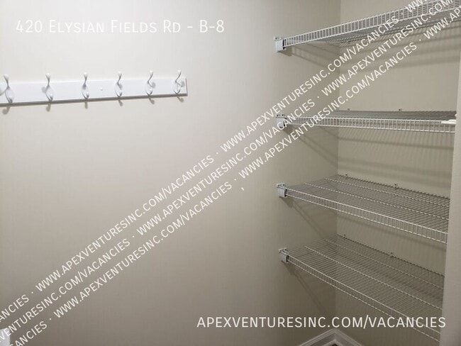 Building Photo - 420 Elysian Fields Rd