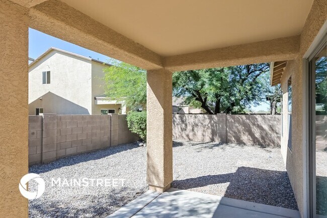 Building Photo - 6936 S Blueeyes Dr