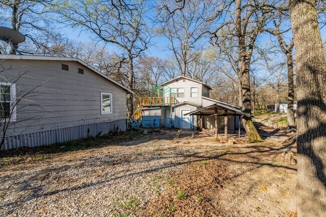 Building Photo - 15417 Flud Rd