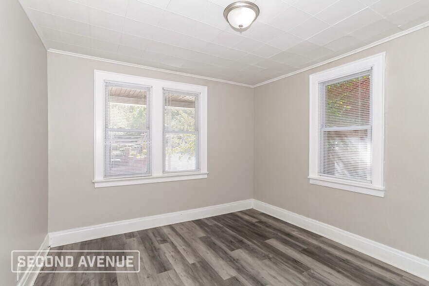 Building Photo - 2632 Queen City Ave