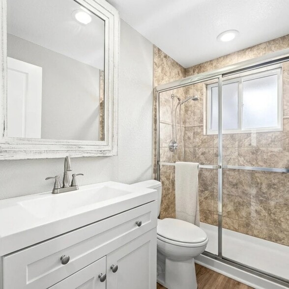 Building Photo - 89 W 81st Pl