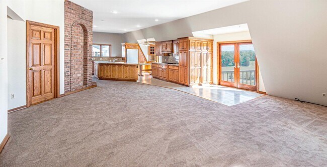 Building Photo - 16 Forino Ln