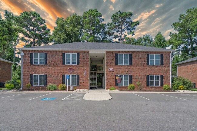 Building Photo - 3695 Claypond Road