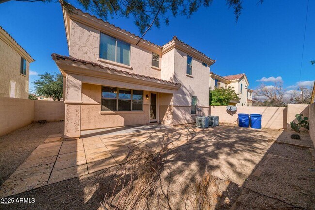 Building Photo - 1423 S Newberry Ln