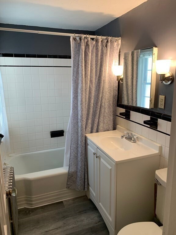 Building Photo - 275 Marcy St