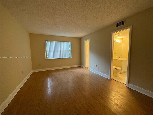 Building Photo - 4215 N University Dr