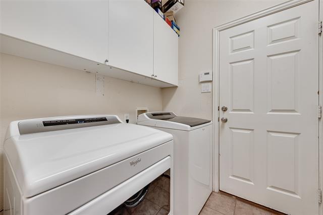Building Photo - 4205 Tiffany Dr