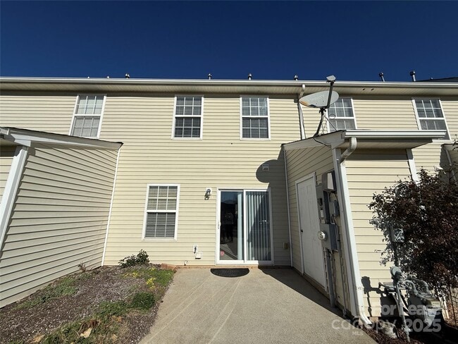 Building Photo - 10531 Trolley Run Dr