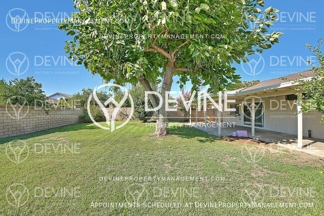 Building Photo - 2638 S Virginia Way