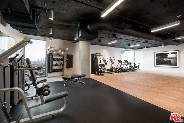 Building Photo - 8500 Sunset Blvd