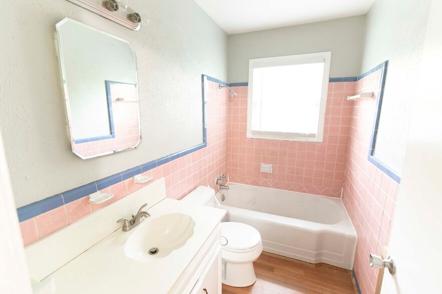 Bathroom 1 - 7459 Mohawk Ave