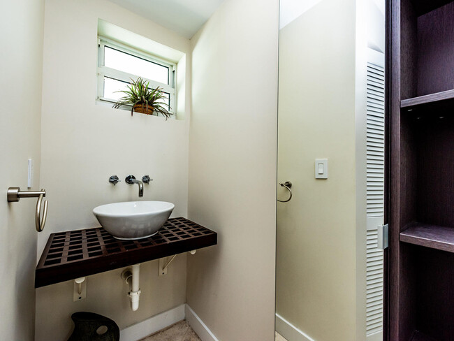 Half Bath / Laundry - 2000 Bay Drive