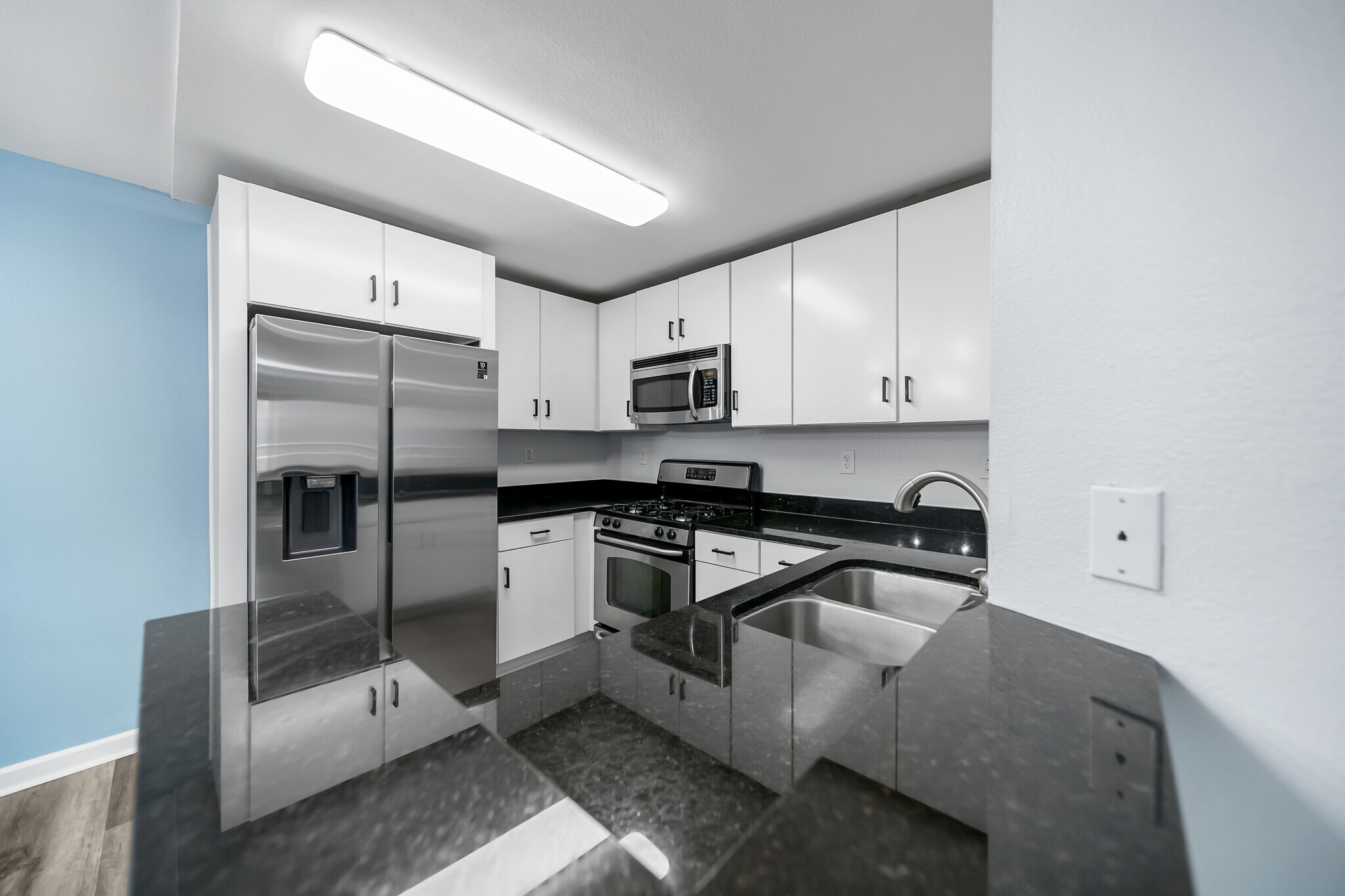 Building Photo - 8300 Manitoba St