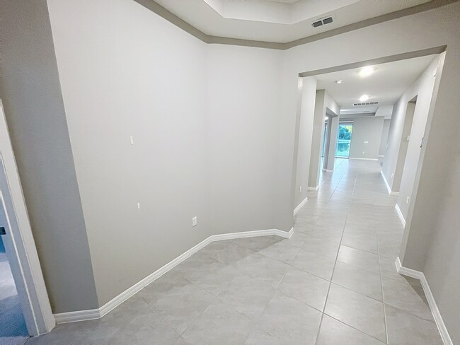 Building Photo - 13014 Willow Grove Dr