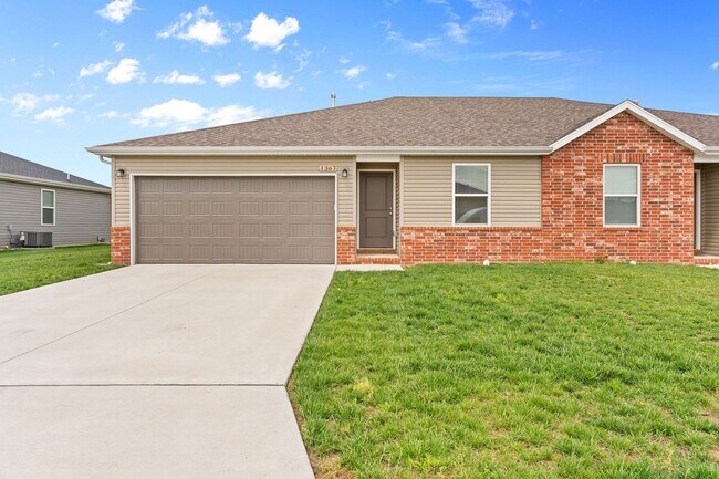 Building Photo - 1212 Choctaw Rd