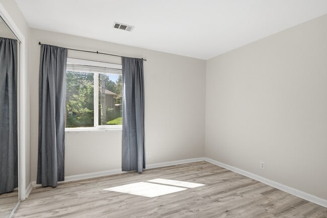 Building Photo - 29656 Buffalo Park Rd