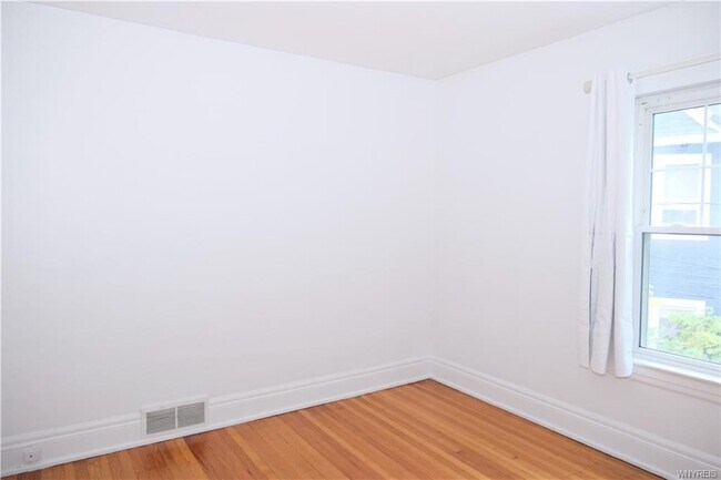 Building Photo - 356 Woodward Ave